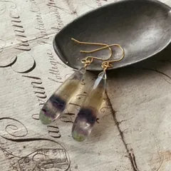 アレルギー対応　天然石　フローライト　ロングドロップ　サージカルピアス