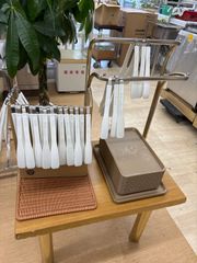 中古　店舗用　パン屋さん　パンラックセット　トング　トレー　プランタンすのこ
