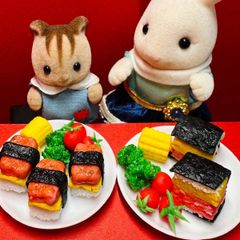 544スパムおにぎりセット⭐️ミニチュアフード　ドールハウス　リカちゃん　シルバニア　樹脂粘土　ねんどろいど　ブライス　ミニチュア　フェイクフード　バービー