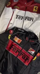 【レーシングアノラックジャケット】フェラーリ古着高級車ハーフジップ00s長袖刺繍 レーシングアノラックジャケット】フェラーリ古着高級車ハーフ