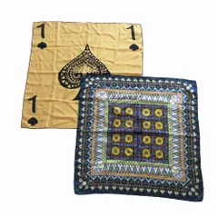 Kinloch キンロック スカーフ 2枚セット シルク100% サイズ62×62 65×65 ベージュ ネイビー 【中古】のサムネイル