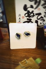 A09ピアス イヤリング