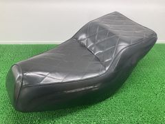 バーエンタープライズ キングアンドクイーンシート ハーレー 