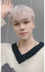 【中古】コレクションカード(男性) SEVENTEEN/VERNON(バーノン)/「SEVENTEEN 2023 JAPAN FANMEETING ’LOVE’」来場者限定 CD「FML」予約キャンペーン UNIVERSAL MUSIC STORE特典フォトカ