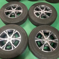 トヨタ 200ハイエース 純正 アルミホイール 15インチ 6j +35 PCD139.7 ダンロップ 195/80R15 107/105 2021年