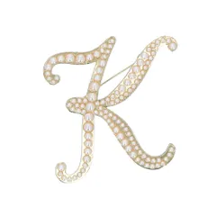 ☆ Kタイプ ☆ イニシャルブローチ pmyxd002 ブローチ パール イニシャルブローチ ピンブローチ アルファベット アクセサリー ピンバッチ ワンポイント レディース フォーマル プレゼント お祝い パーティ 入学式 卒業式 発表会 同窓会