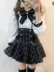 【美品・未使用新品】長袖??半袖あり　チェック柄 ワンピース セットアップ風 地雷系 量産型 ジャケット風 フリルブラウス付き リボン付き 黒 ガーリー系 病みかわいい コーデ一式 ブラック　渋谷　原宿　ぴえん系女子　可愛い　ミニ