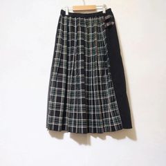 チェック柄スカート！プリーツスカート！