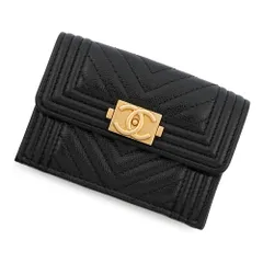 シャネル 三つ折財布 ボーイシャネル ココマーク スモールウォレット キャビアスキン A84432 CHANEL 黒