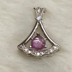 223  ルビー　天然石ペンダントトップ