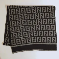 2025年最新】fendi スカーフ ズッカの人気アイテム - メルカリ 