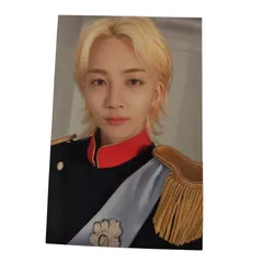 TE5  SEVENTEEN CAFE in SEOUL 軍服トレカ　ジョンハン