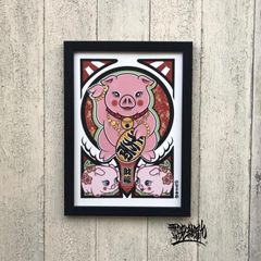 尾九 開運イラスト 財運アップ 招き豚 A4サイズ フレーム付き