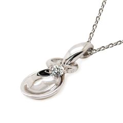 ESTELLEミルフローラ◇K10WGぷちダイヤ付き星と月モチーフネックレス