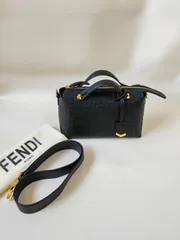 2024年最新】fendi バイザウェイ ミディアム ブラックの人気アイテム - メルカリ