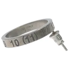 Maison Margiela (メゾンマルジェラ) ナンバリング カレンダー ロゴ ピアス シルバー SM1VG0027のサムネイル