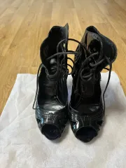 Alexander McQueen 厚底サンダル サンダルとスライド