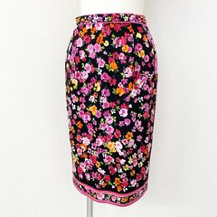 5e11 《美品》 LEONARD レオナール 美しい花柄プリント 花柄スカート タイトスカート 膝丈スカート サイズ67 マルチカラー コットン100％ レディース 日本製