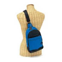 コーチ COACH キャンパス パック ボディバッグ スムース レザー / ナイロン バイカラー F71751 ショルダーバッグ クロスボディ 斜め掛け 肩掛け スリングバッグ メンズ レディース ブルー / ブラック 中古 may21005