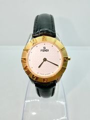 FENDI/フェンディ　レディース　腕時計　000.2000L.249　AT111