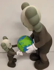 2025年最新】kaws the promiseの人気アイテム - メルカリ