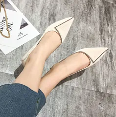 華奢なラインストーンパンプス 痛くない 疲れない ヒール レディース 卒業式 卒園式 入学式 入園式 結婚式 通勤 フォーマル オフィスカジュアル ポインテッドトゥ 靴 歩きやすい ブラック ベージュ 6.5cmハイヒール 安定感 ローヒール 走れるパンプス