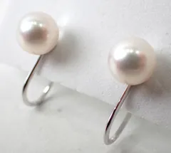 美品 箱付き MIKIMOTO(ミキモト) パールイヤリング K18WG 2.0g 18金 ホワイトゴールド 真珠 アコヤ レディース シンプルのサムネイル