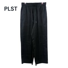PLST プラステ　サテンイージーストレートパンツ　ブラック　Mサイズ　 黒　サラサラパンツ　紐　ウエストゴム