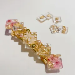 【0038】handmade バレッタ　ピンク　お花　キラキラ　ゴールド