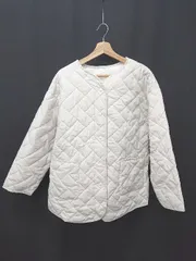 ◇ ⊇ moment+ モーメントプラス キルティング 長袖 ノーカラー コート ジャケット サイズM ライトベージュ系 レディース E  【1506250002126】