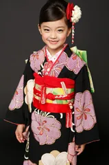 七五三 7歳 着物 正絹 七歳 七才 7才 7歳児用 女の子 単品 高級 子供 女児 キッズ kids 753 着物 黒（ねじり梅） 7歳児用 女の子 単品 高級 ブランド お祝い 晴れ着 きもの メール便不可 紅一点 正絹生地日本製 呉服屋 送料無料  送料