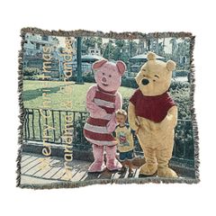CLASSIC POOH 大判ブランケット プーさんシェニール織りUCHINO製 CLASSIC POOH 大判ブランケット プーさんシェニール織りUCHINO製