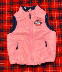 新品☆ダブルB B子ちゃんワッペンつき星柄リバーシブルベスト☆100cm