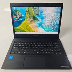 M109_0051 Toshiba dynabook S73/HS 8GB+256GB