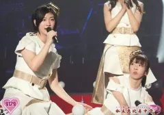 【中古】生写真(女性) 9179 ： 私立恵比寿中学/小林歌穂・真山りか/King Of Gakugeeeekai えびロゴ/「2019年クリスマス大学芸会衣裳(B ver.)」生写真