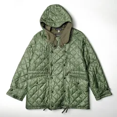 モニタリー フーディー キルティング ジャケット M サイズのサムネイル
