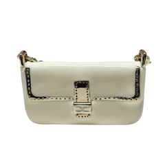 FENDI【フェンディ】バケット型チャーム