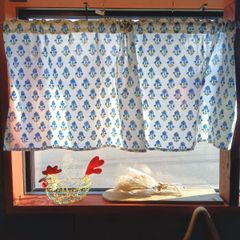 カフェカーテン インド綿 おしゃれ 110×45cm トイレ キッチン 小窓 エスニック 目隠し 日よけ 間仕切り ミニカーテン アジアン