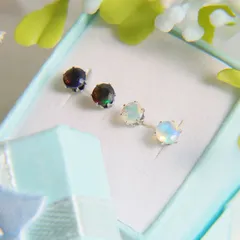 ２色のオパール　エチオピアオパール　ブラックオパール　４㎜ピアスセット