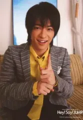 【中古】生写真(ジャニーズ) Hey! Say! JUMP/知念侑李/上半身・座り・衣装グレー・シャツ黄色・両手重ね/ASIA FIRST TOUR 2012 Hey! Say! JUMP