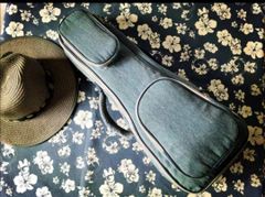 Item thumbnail for item 9af59e15-7c6d-4367-9d2b-06f0cf3d80e3