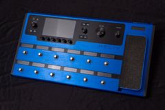 【used】LINE6 / Helix Floor Lightning Blue【TONIQ横浜】