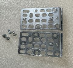 Cisco Rack Mount Kit for 1RU for 3750，3560，3550，2900-LRE-XL 700-08209-01(ネジ左右各2個付)