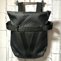 【BOTTEGA VENETA】PUNCH パンチ マットラバー ショルダーバッグ 発送は今週まで！美品【BOTTEGA VENETA】ラバーショルダーバッグ