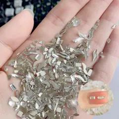 【特価セール】ネイルアート カラー DIY ネイルストーン デコ用 異形 平底 立体 キラキラ オーロラ幻彩 多種多様なデザイン （透明白地） 小さめ 約200粒セット ネイルパーツ ラインストーン サムコス