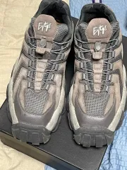 ⭐️廃盤モデル⭐️EYTYS Haloハロ　スエードスニーカー　厚底　バイカラー 送料・関税込！Eytys Halo スエードスニーカー Sneakers 靴