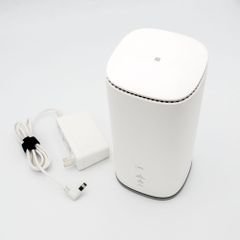 『中古品』UQWiMAX Speed Wi-Fi HOME 5G L13 ZTE ZTR02 ホームルーター