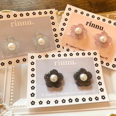 【Daisy accessory 3 イヤリング】 rinnu デイジー　ラメ系　20mm 雑誌PECHE掲載品