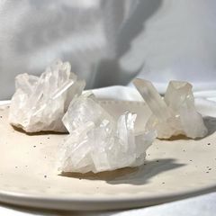 水晶の置物 天然 水晶 クラスター 4.6kg(ロッククリスタル)インテリアストーン置物