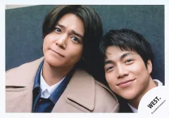 【中古】生写真(STARTO) WEST./小瀧望・重岡大毅/横型・バストアップ/アルバム「AWARD」MV＆ジャケ写オフショット/公式生写真